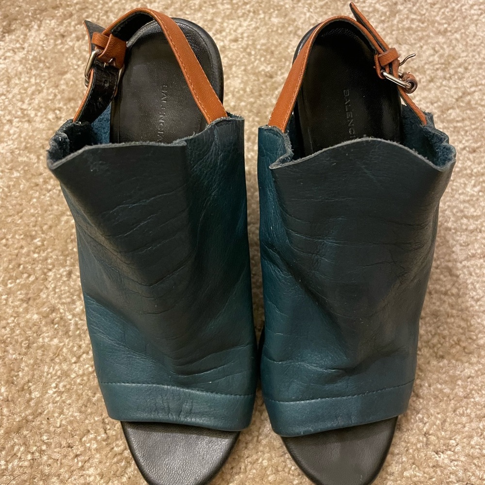 Balenciaga Wedge Size 38